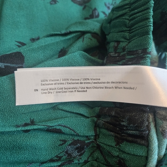 NWT Band of Gypsies Etta Emerald Floral Midi Skirt Small - Picture 8 of 8